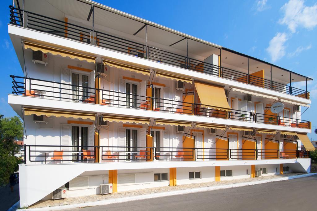 Remezzo Apartments Sami  Zimmer foto