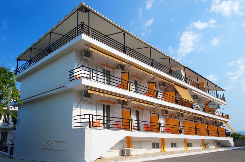 Remezzo Apartments Sami  Zimmer foto